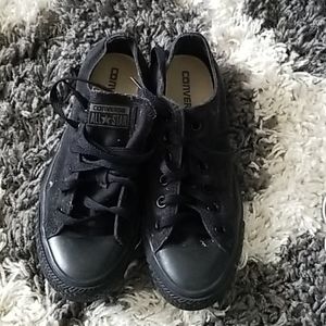 Black shoes